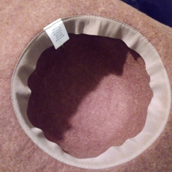 Style Hat - Picture 3 of 3